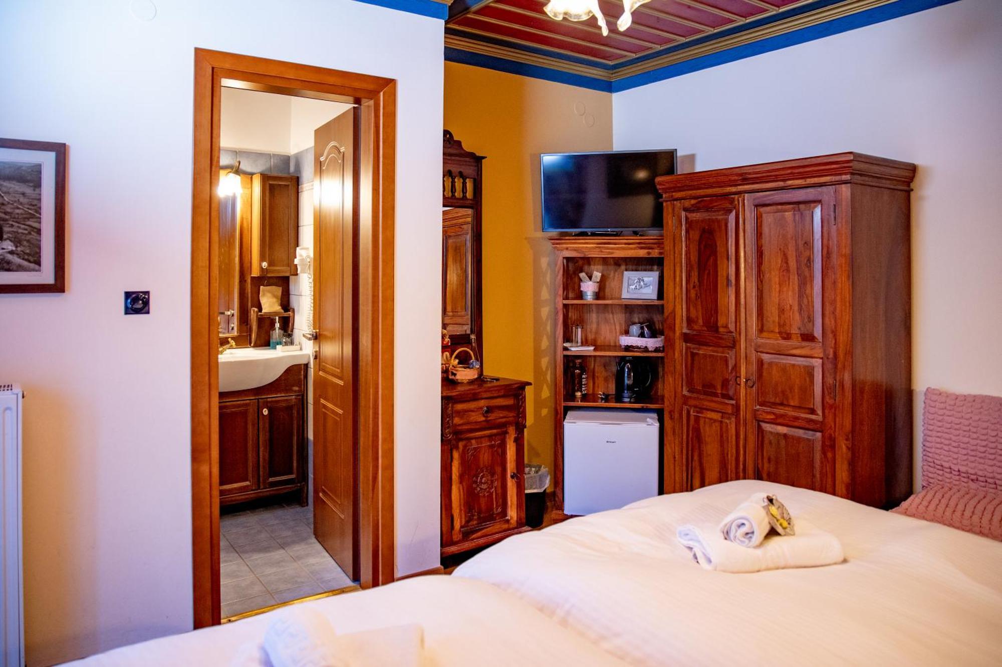 Arktouros Hotel مونوديندري المظهر الخارجي الصورة