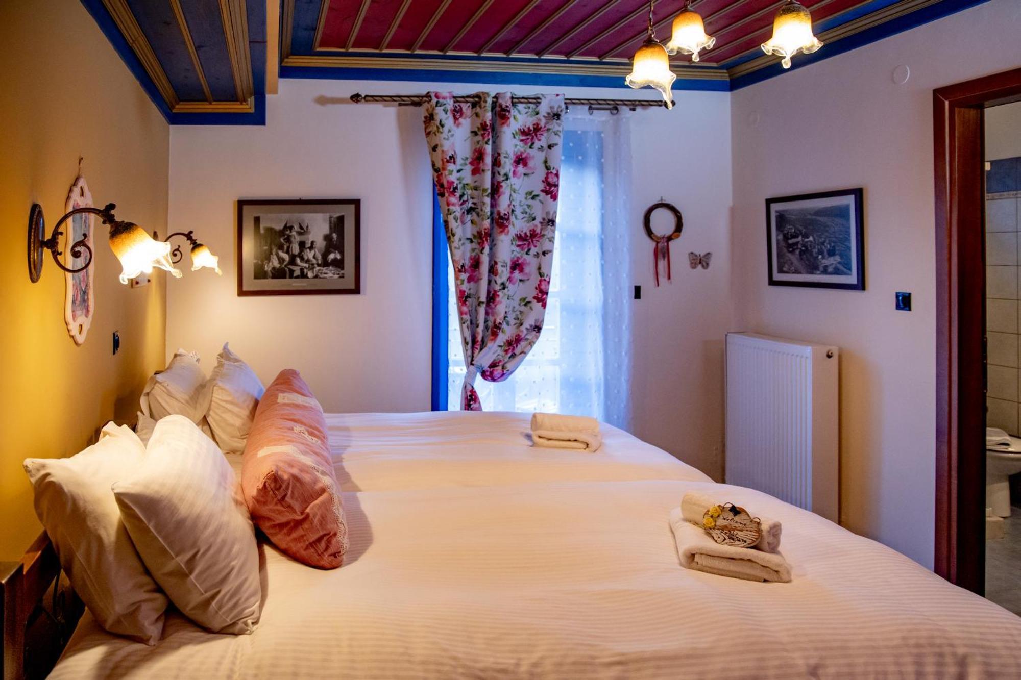 Arktouros Hotel مونوديندري المظهر الخارجي الصورة