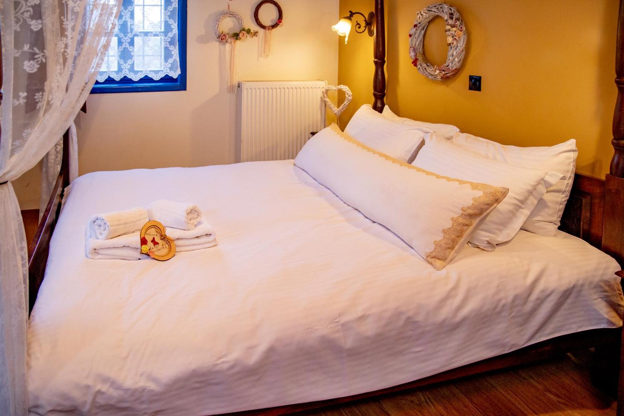 Arktouros Hotel مونوديندري المظهر الخارجي الصورة