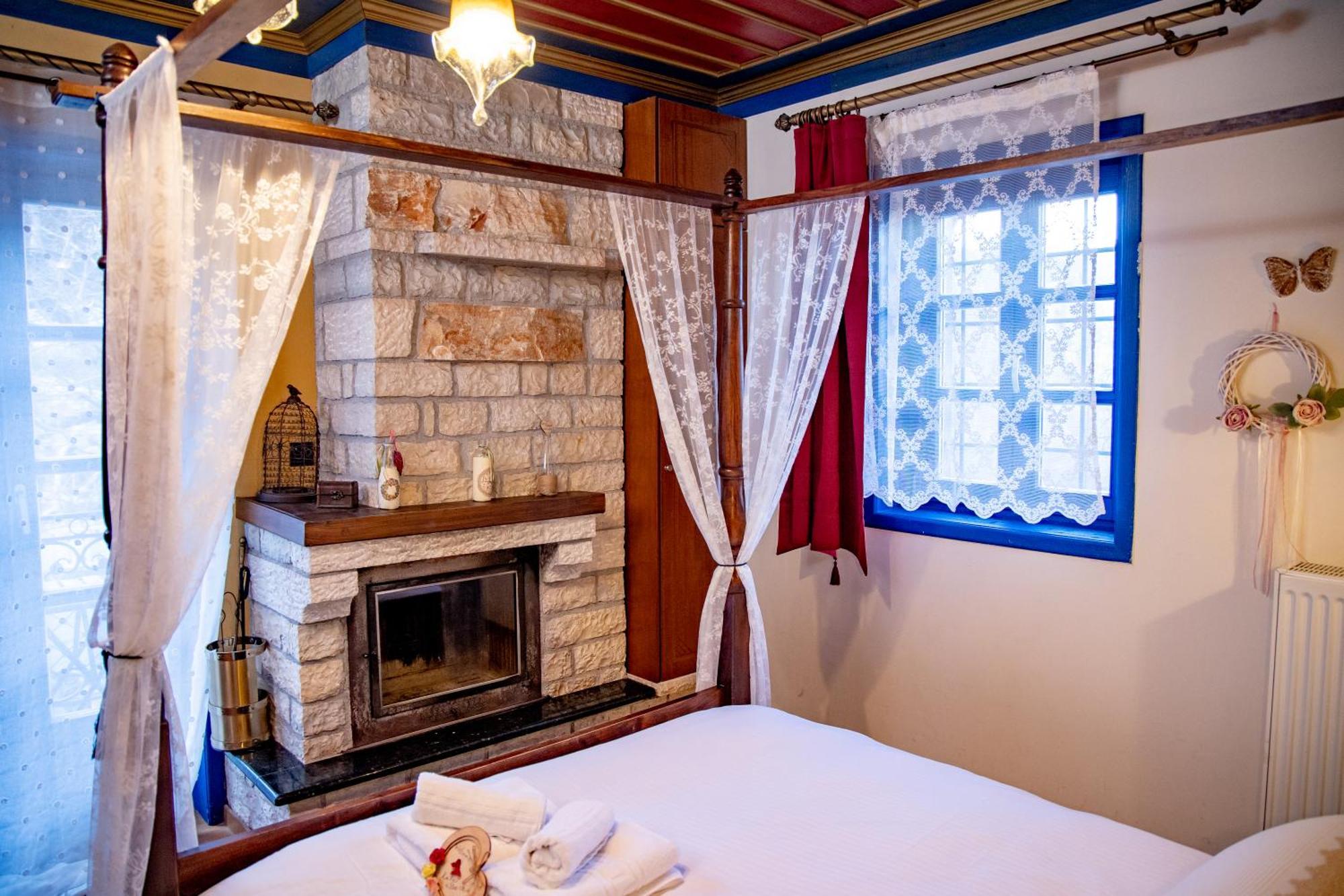 Arktouros Hotel مونوديندري المظهر الخارجي الصورة