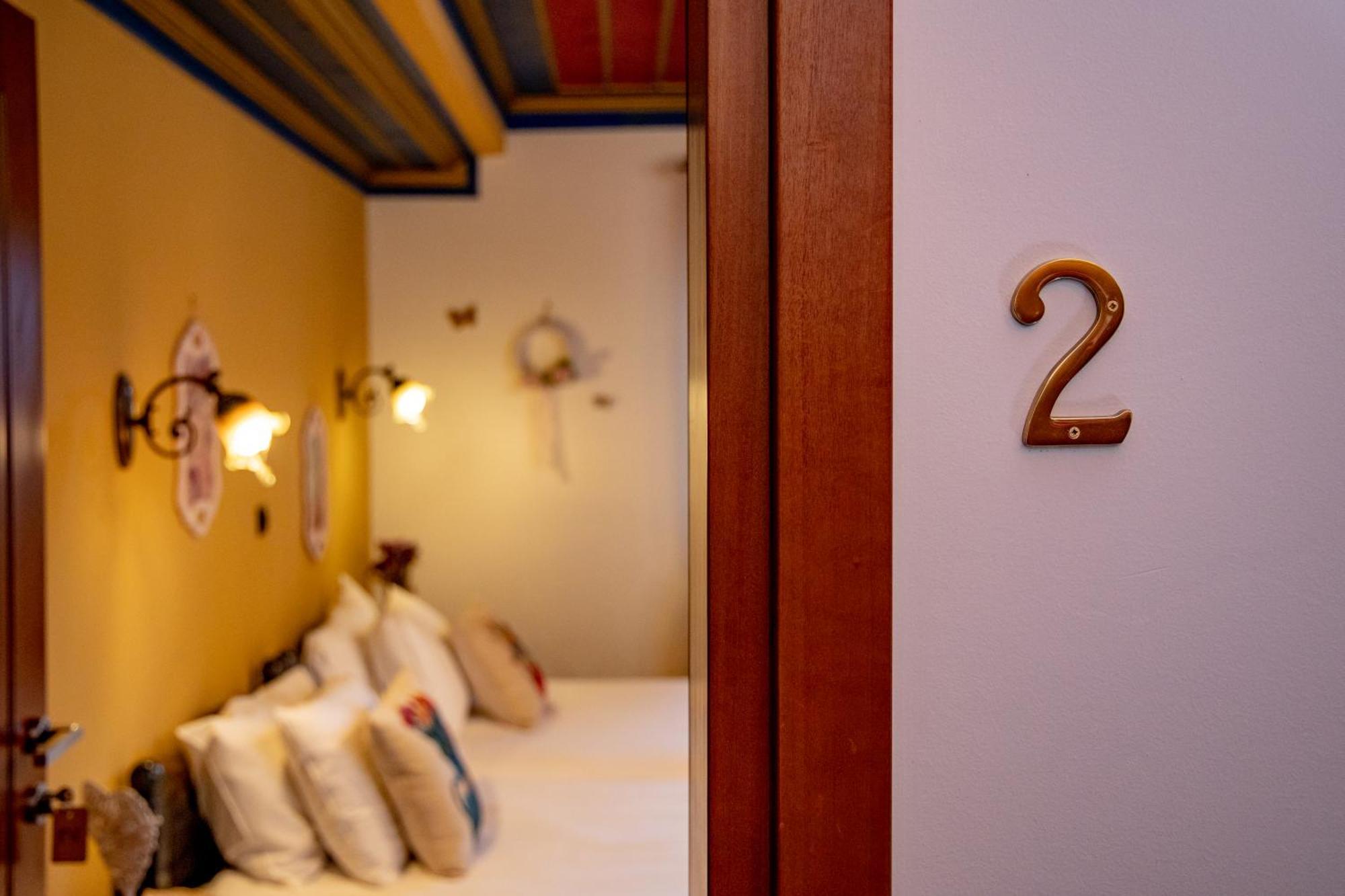 Arktouros Hotel مونوديندري المظهر الخارجي الصورة