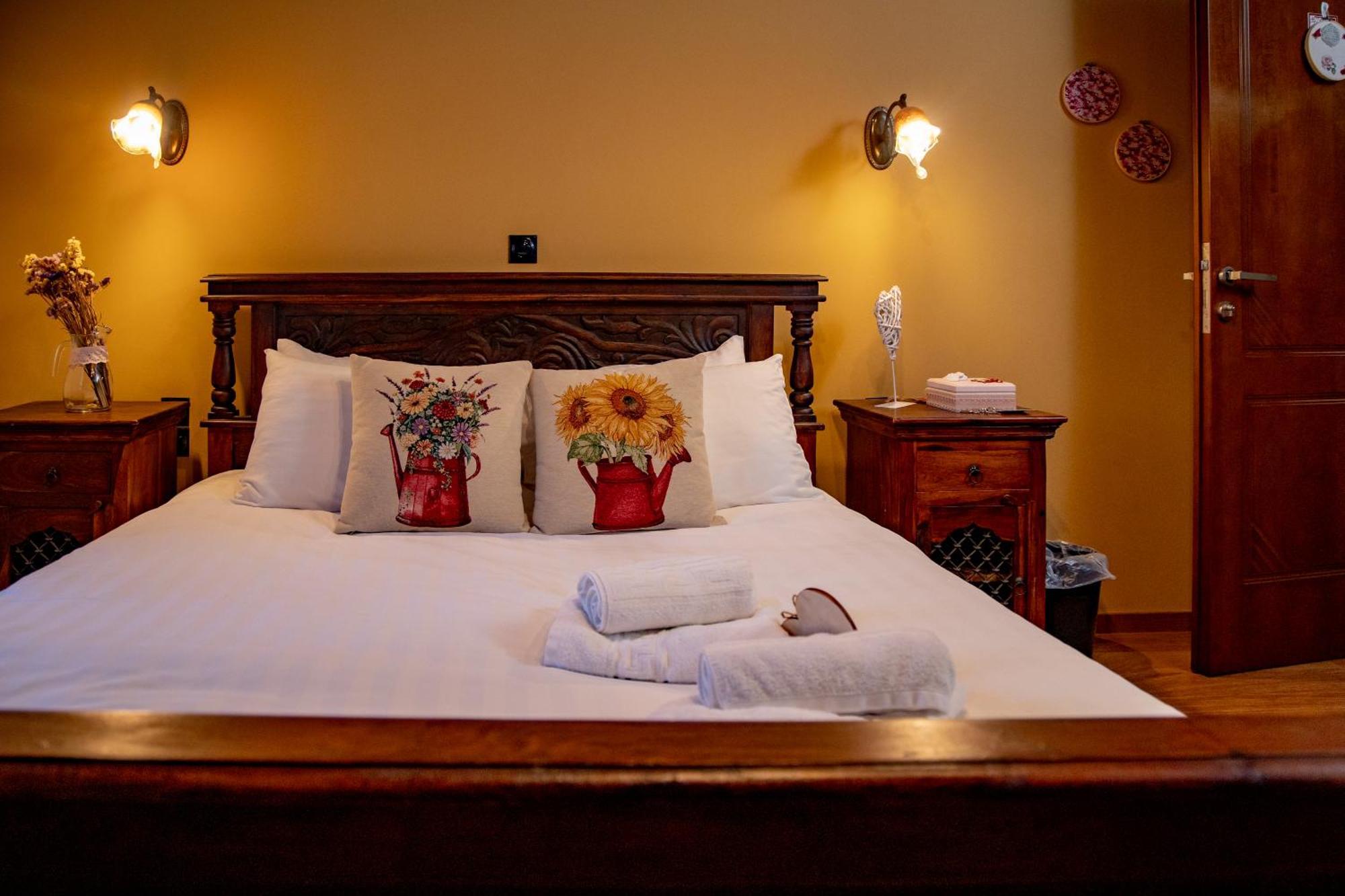 Arktouros Hotel مونوديندري المظهر الخارجي الصورة