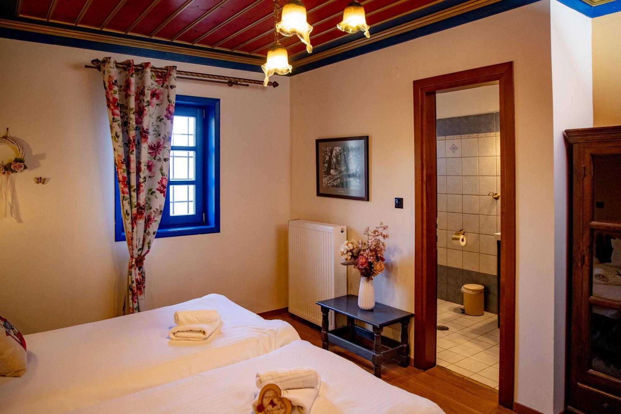 Arktouros Hotel مونوديندري المظهر الخارجي الصورة