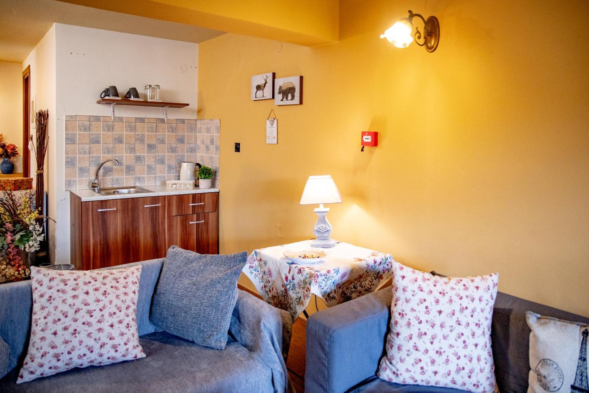 Arktouros Hotel مونوديندري المظهر الخارجي الصورة
