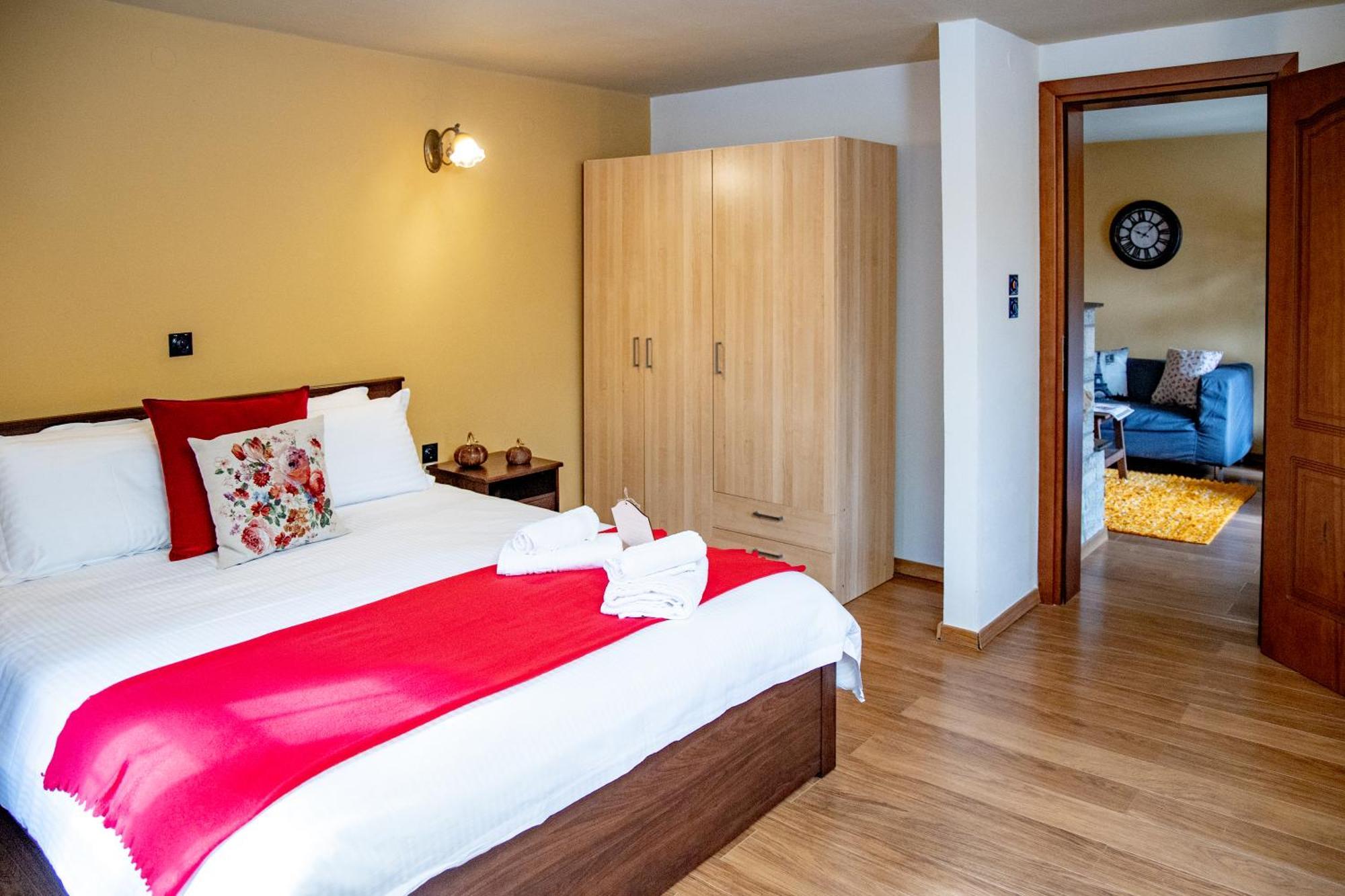 Arktouros Hotel مونوديندري المظهر الخارجي الصورة