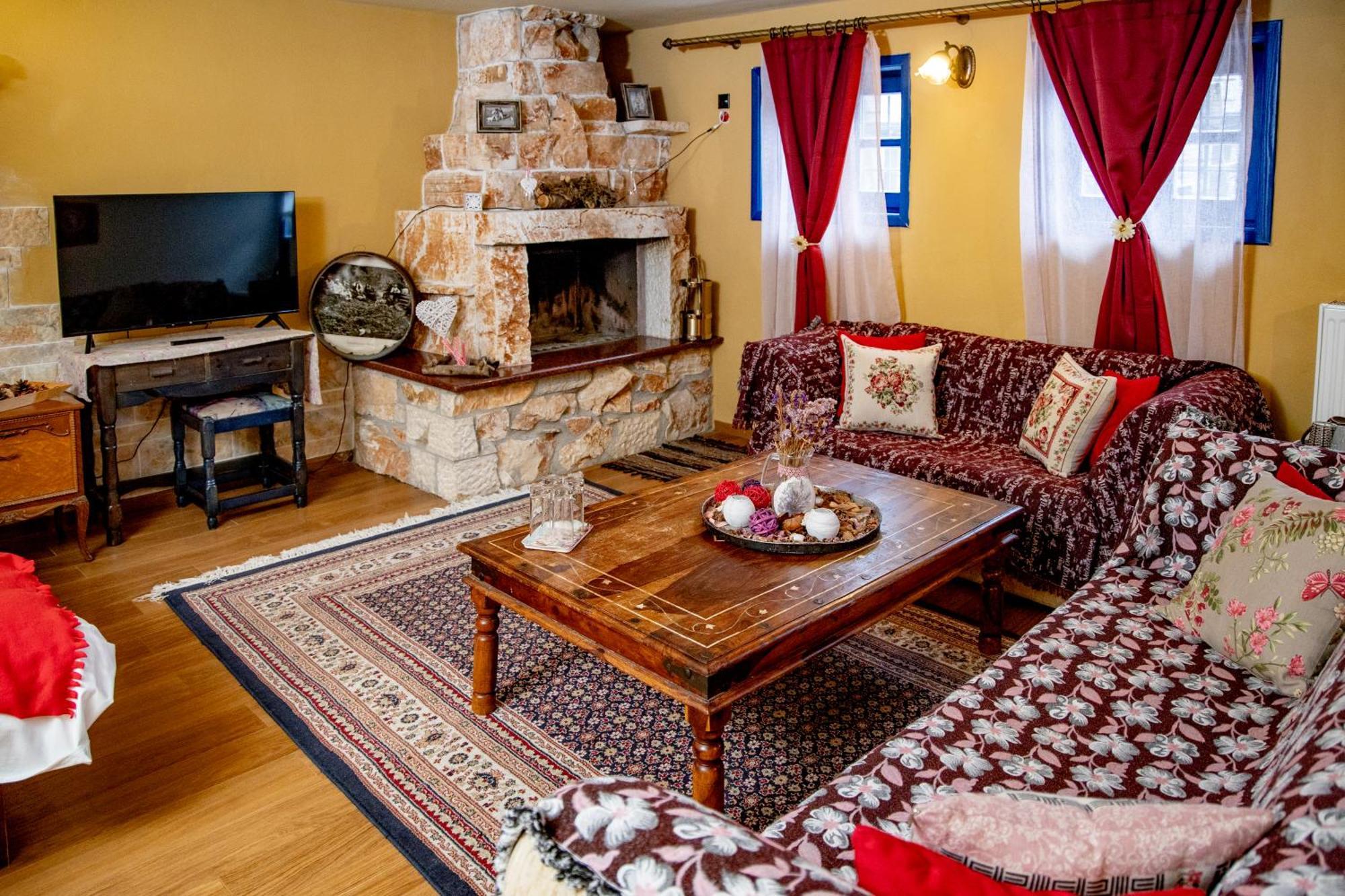 Arktouros Hotel مونوديندري المظهر الخارجي الصورة