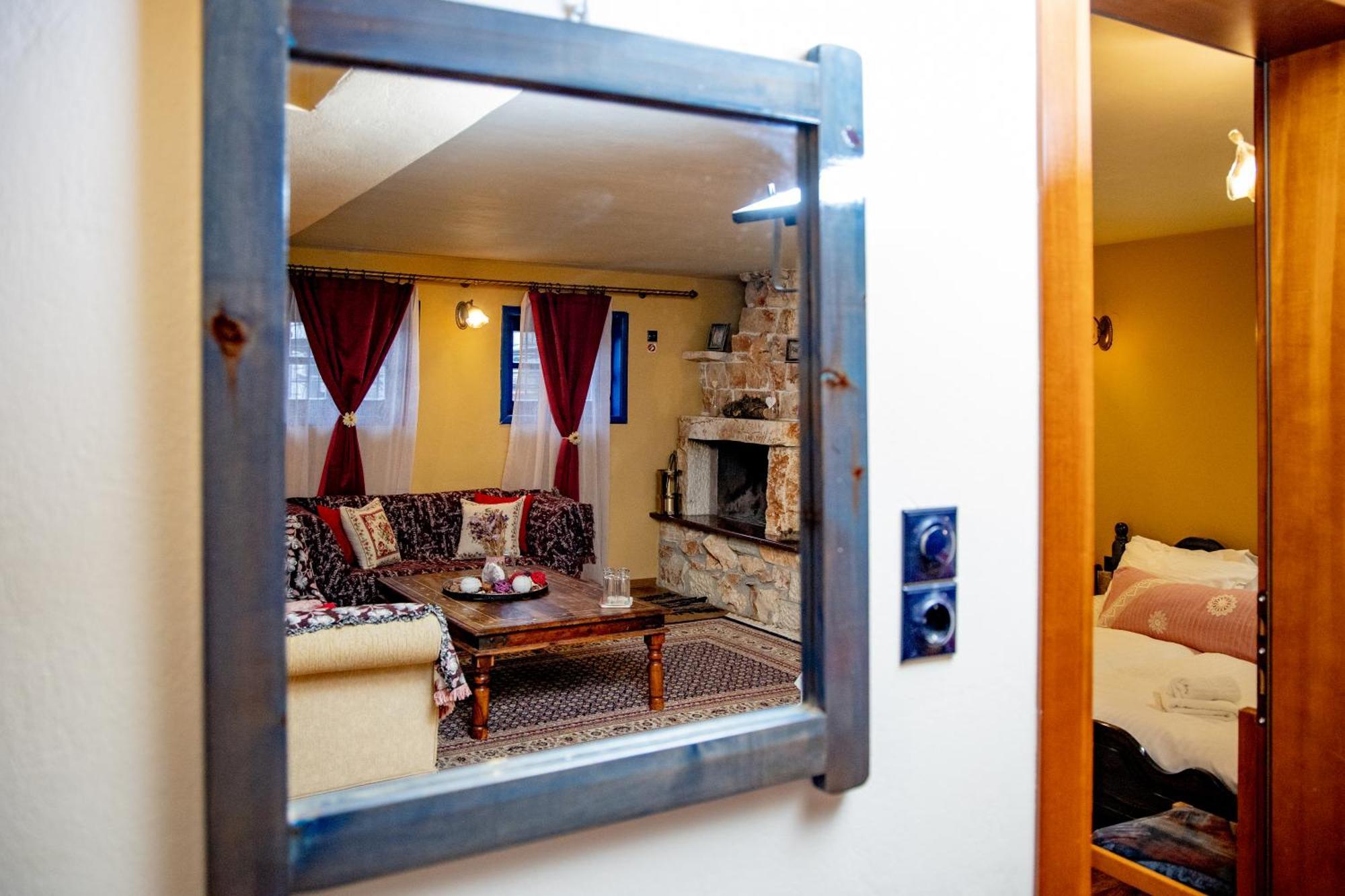 Arktouros Hotel مونوديندري المظهر الخارجي الصورة